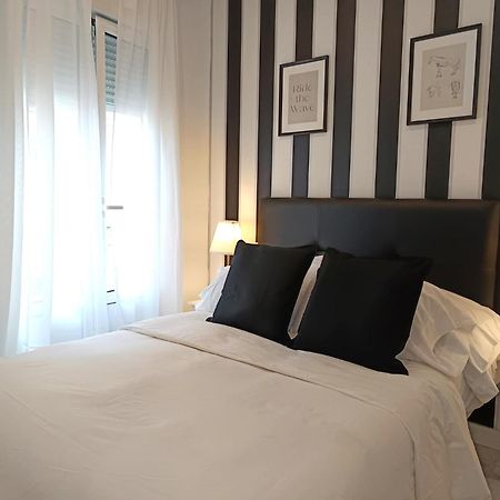 Vacavic Plaza Mayor Apartament مدريد المظهر الخارجي الصورة